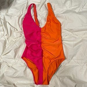 COPY - NWT Solid & Striped Lucia Two Toned